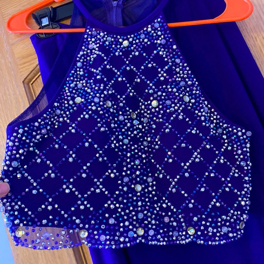 Prom dress Size 7/8 purple Morgan & Co.